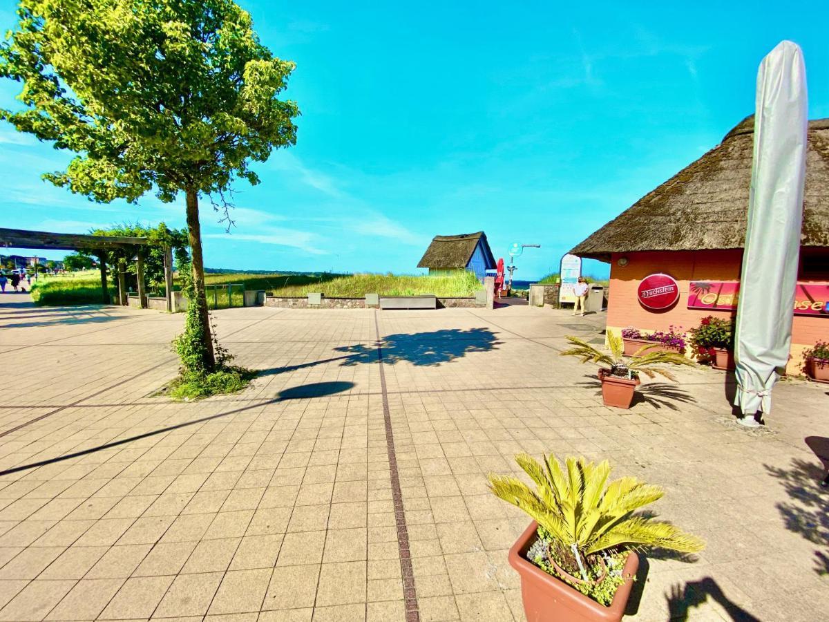 Casa Raphael Direkt Am Scharbeutzer Strand Eksteriør billede