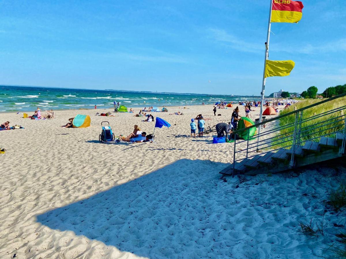 Casa Raphael Direkt Am Scharbeutzer Strand Eksteriør billede