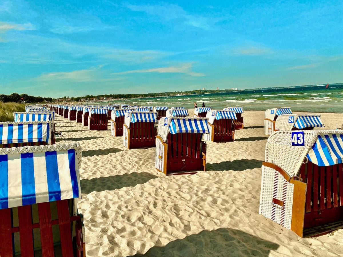Casa Raphael Direkt Am Scharbeutzer Strand Eksteriør billede